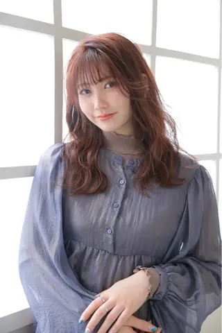 セミロング 藤原 侑香のヘアスタイル