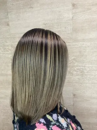 ミディアム カラー 【ショートボブ🤎】 YU-KAのヘアスタイル