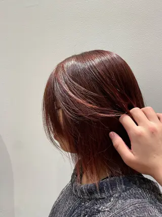 ミディアム 三ヶ島 紘花のヘアスタイル