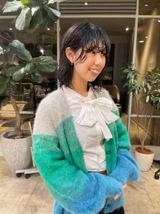 ミディアム パーマ 斉藤 瑞恵のヘアスタイル