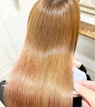 セミロング Rubik's 阿倍野店所属・髪質改善 特化サロンのヘアスタイル