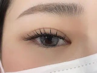 マツエク・マツパ 小関 茅里のマツエク・マツパデザイン