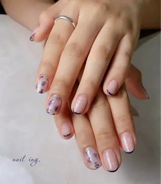 ネイル ｉｎｇ .のネイルデザイン