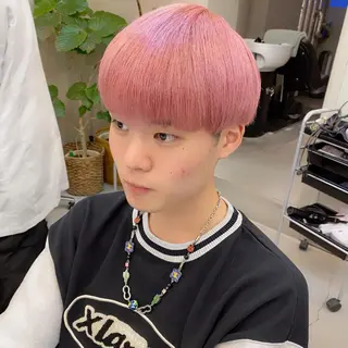 ショート カラー 岡野 静華のヘアスタイル