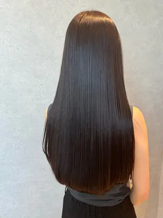 カラー 堀結香/顔まわり レイヤー/蒲生四丁目のヘアスタイル
