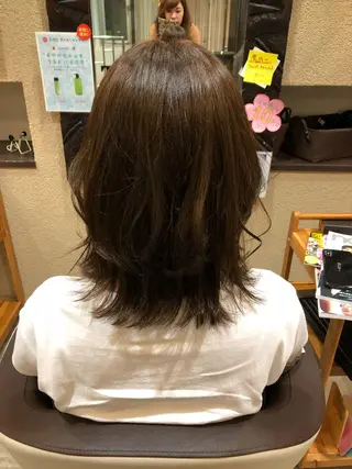 ミディアム 森田 真由のヘアスタイル