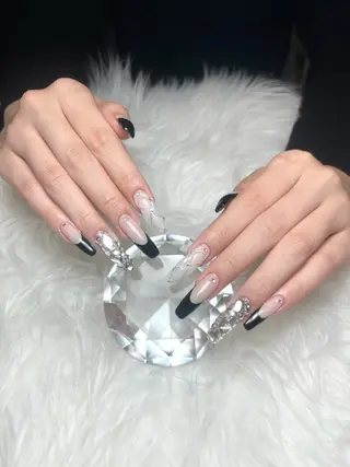 ネイル 井尻 紗菜のネイルデザイン