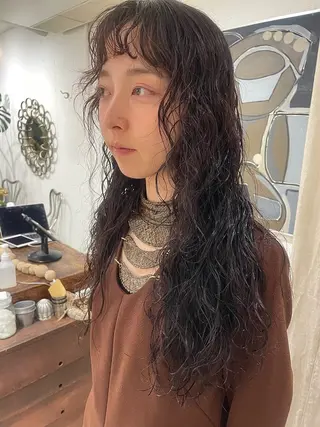 ロング パーマ tim.所属・🪐ナチュラルモード ヘア🪐honokaのヘアスタイル