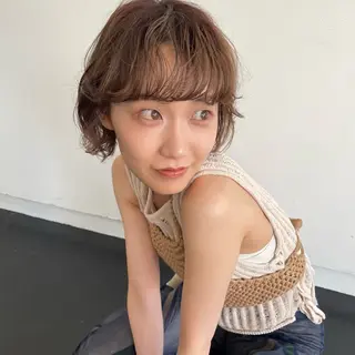 ショート カラー ハナ🌼 ボブ/透明感カラーのヘアスタイル