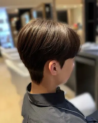 ショート パーマ メンズ KIM 🇰🇷 カルマ／ダウンパーマのヘアスタイル