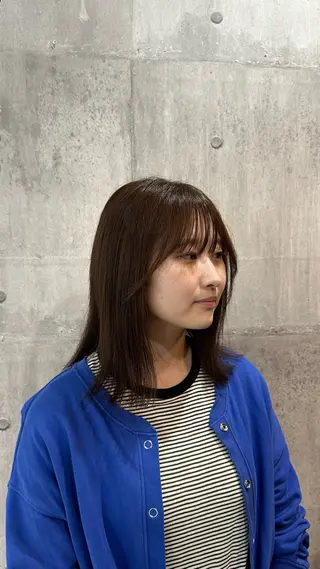 セミロング カラー enrichミヤモト ヒロヤのヘアスタイル