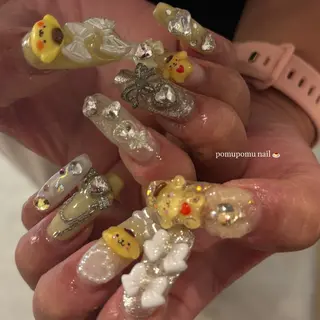 ネイル AYANO / BINELのネイルデザイン