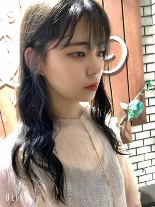 セミロング カラー ヘアアレンジ charme溝の口所属・チバ ヒロトのヘアスタイル