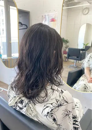 ミディアム パーマ 🫧ニュアンス/ レイヤー/arakiのヘアスタイル