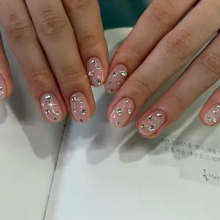 ネイル ネイルズシャトン🪡 ネイリスト斉藤のネイルデザイン