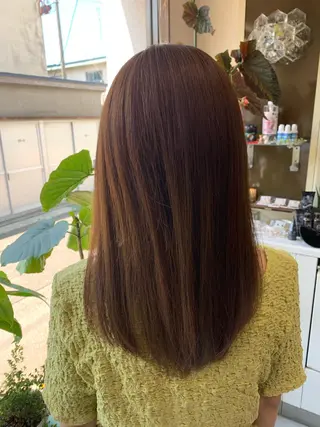 ロング カラー ストウ ナナエのヘアスタイル