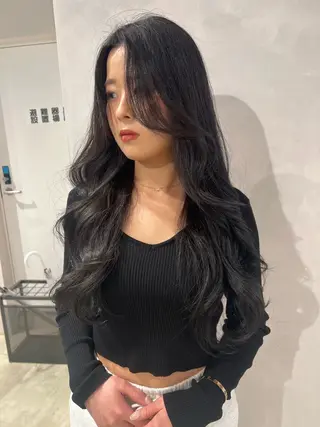 ロング 渋谷ハイトーン/ デザインカラー阿部のヘアスタイル