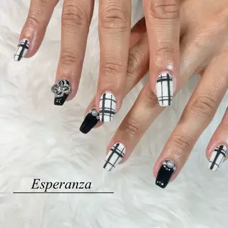 ネイル WINK DOLL 🌹MARIのネイルデザイン