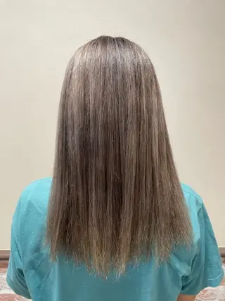 カラー YUSICA  所沢 イマムラ✳︎✴︎のヘアスタイル