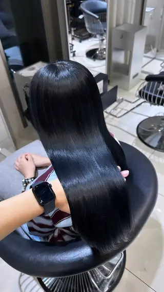 ロング 艶髪🖤 /Mikage/池袋のヘアスタイル