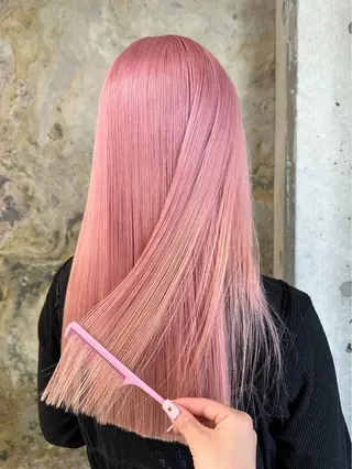 カラー 金森 凜久のヘアスタイル