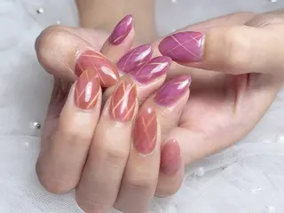 ミディアム ビューティーフル Aのネイルデザイン