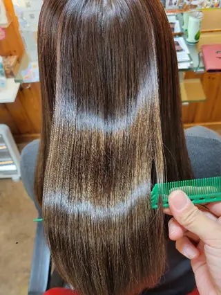 ロング 田中 美沙のヘアスタイル