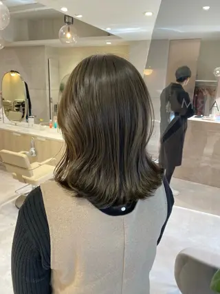 ミディアム カラー ブリーチなしダブル カラー🧸🐺陽介のヘアスタイル