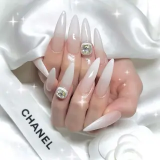 ネイル Yudia🎀 Momokaのネイルデザイン