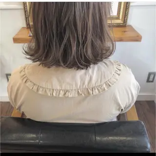 ショート カラー 江原 彩華のヘアスタイル