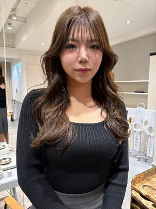 セミロング SIKI yuuna レイヤーカット🪽のヘアスタイル