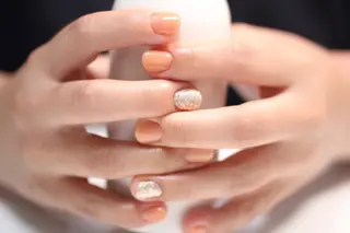 ネイル ママリンド　志村坂上店所属・しみ えんのネイルデザイン