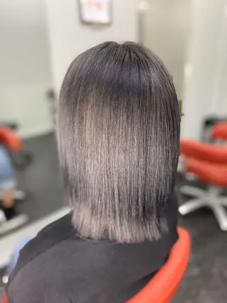 ミディアム カラー メンズ ブリーチ特化型✂️ ハイトーンカラー👨のヘアスタイル