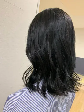 ミディアム カラー 高橋友里亜 /フリーランスのヘアスタイル