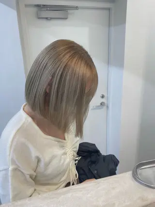 ショート カラー sunc所属・レイヤーカット ワンホンヘアそうたのヘアスタイル