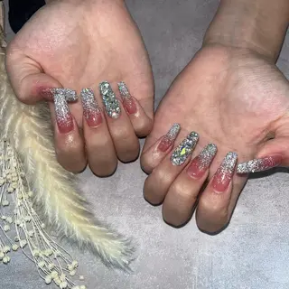 ネイル PALMNAIL所属・次田 春花のネイルデザイン