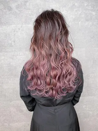 ロング カラー _WHITE 天王寺のヘアスタイル