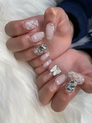 ロング ヘアアレンジ キッズ ネイル マツエク・マツパ アイブロウ 福田 加奈のネイルデザイン