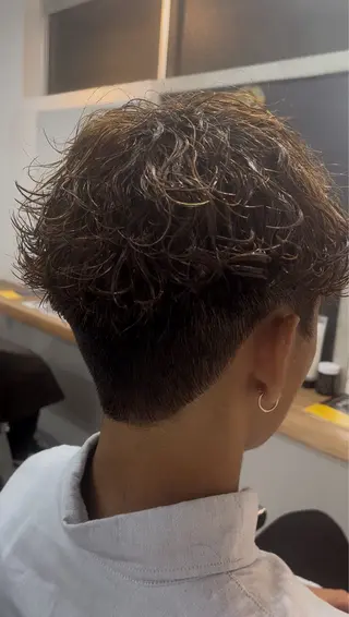 カラー メンズ 池田 隼也のヘアスタイル