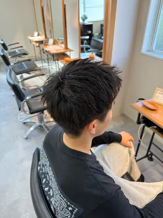 メンズ 美しいシルエットに◎ 韓国メンズ特化/下田のヘアスタイル