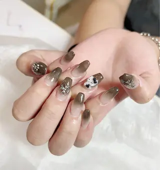 ネイル Floria KANAのネイルデザイン