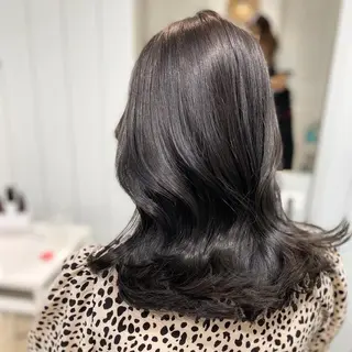 セミロング カラー 韓国風レイヤーカット 💎髪質改善"yuiのヘアスタイル