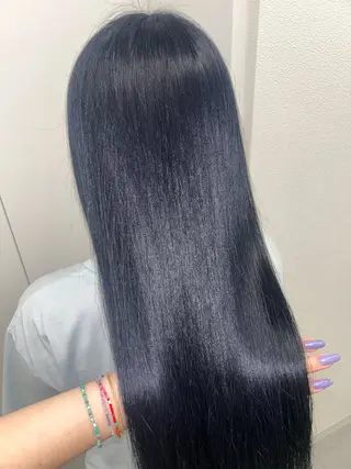 カラー 🩶niina 暗髪韓国系カラー🩶のヘアスタイル