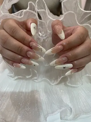 ネイル るか/透明感 カラー/アレンジのヘアスタイル