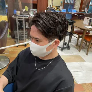 ミディアム パーマ メンズ ツイスパ/メンズ特化 🦋𝑺𝑶𝑵𝑬の眉毛・アイブロウイメージ