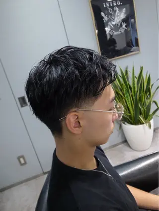ショート パーマ メンズ INTRO SHIBUYA by Fi-Ne所属・💈メンズフェード 特化DAIYA💈のヘアスタイル