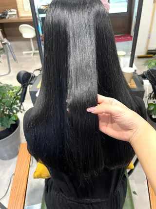 ロング カラー 韓国風レイヤー ∕ 大隣 里桜のヘアスタイル