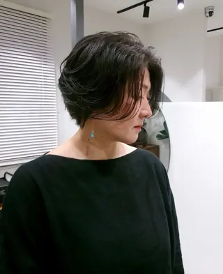 ショート カラー “垢抜け”製造美容師 💇✂️石川雄登のヘアスタイル