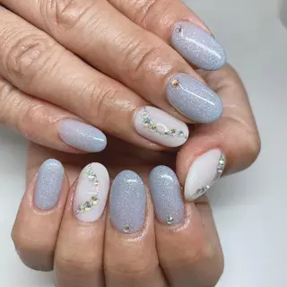 ネイル Lily Roseスタッフ一同のマツエク・マツパデザイン