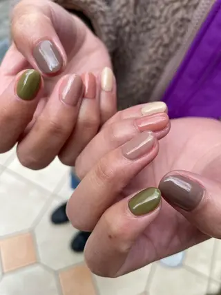 ロング カラー ヘアアレンジ キッズ ネイル マツエク・マツパ アイブロウ 福田 加奈のネイルデザイン